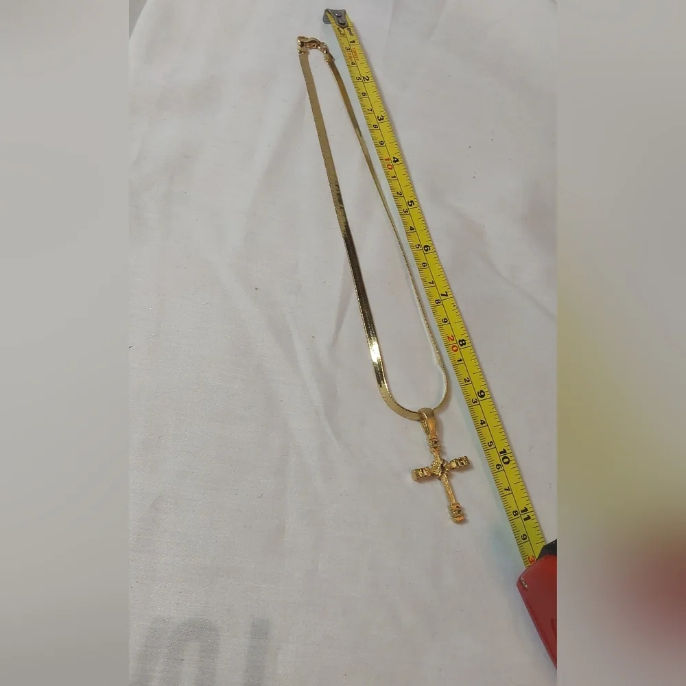 GOLD CROSS‎  &   GOLD CHAIN
